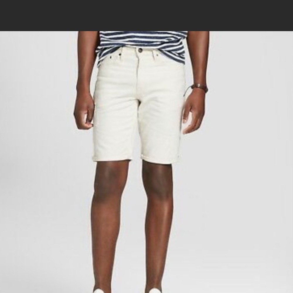 Goodfellow & Co white cutoff denim shorts $22.00 size 30